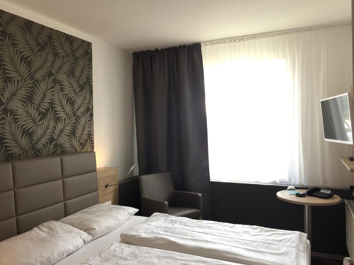 Hotel Erlenstegen Нюрнберг Экстерьер фото